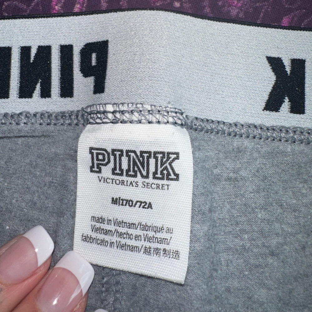 Victoria's Secret PINK Gray Leggings - Picture 2 of 3